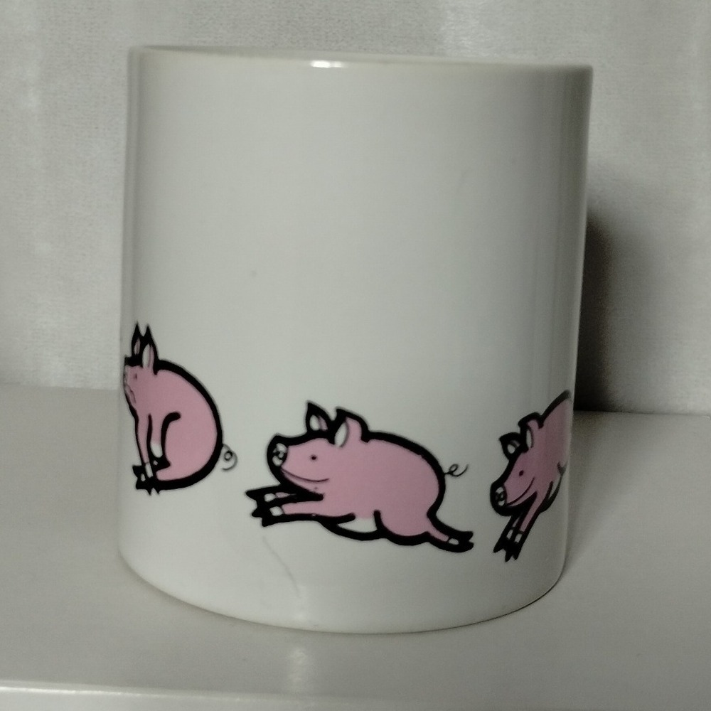 GHC Novelty Coffee‎ Mug Cute Running Pigs Graphic White Ceramic Cup